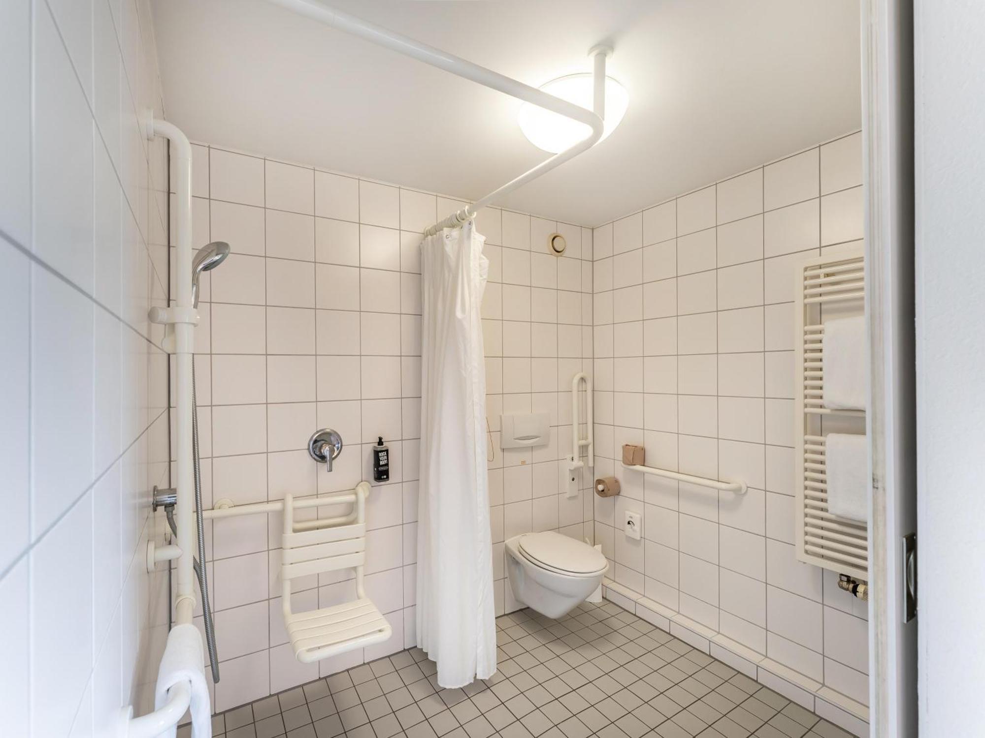 B&B Hotel Koeln-Porz Bagian luar foto