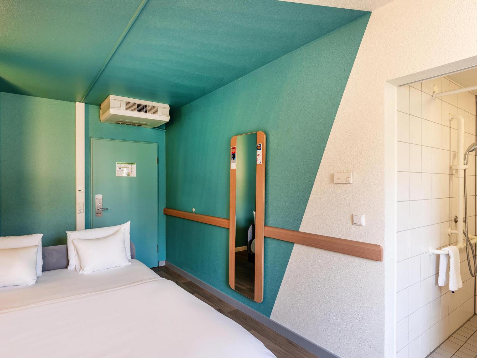 B&B Hotel Koeln-Porz Bagian luar foto