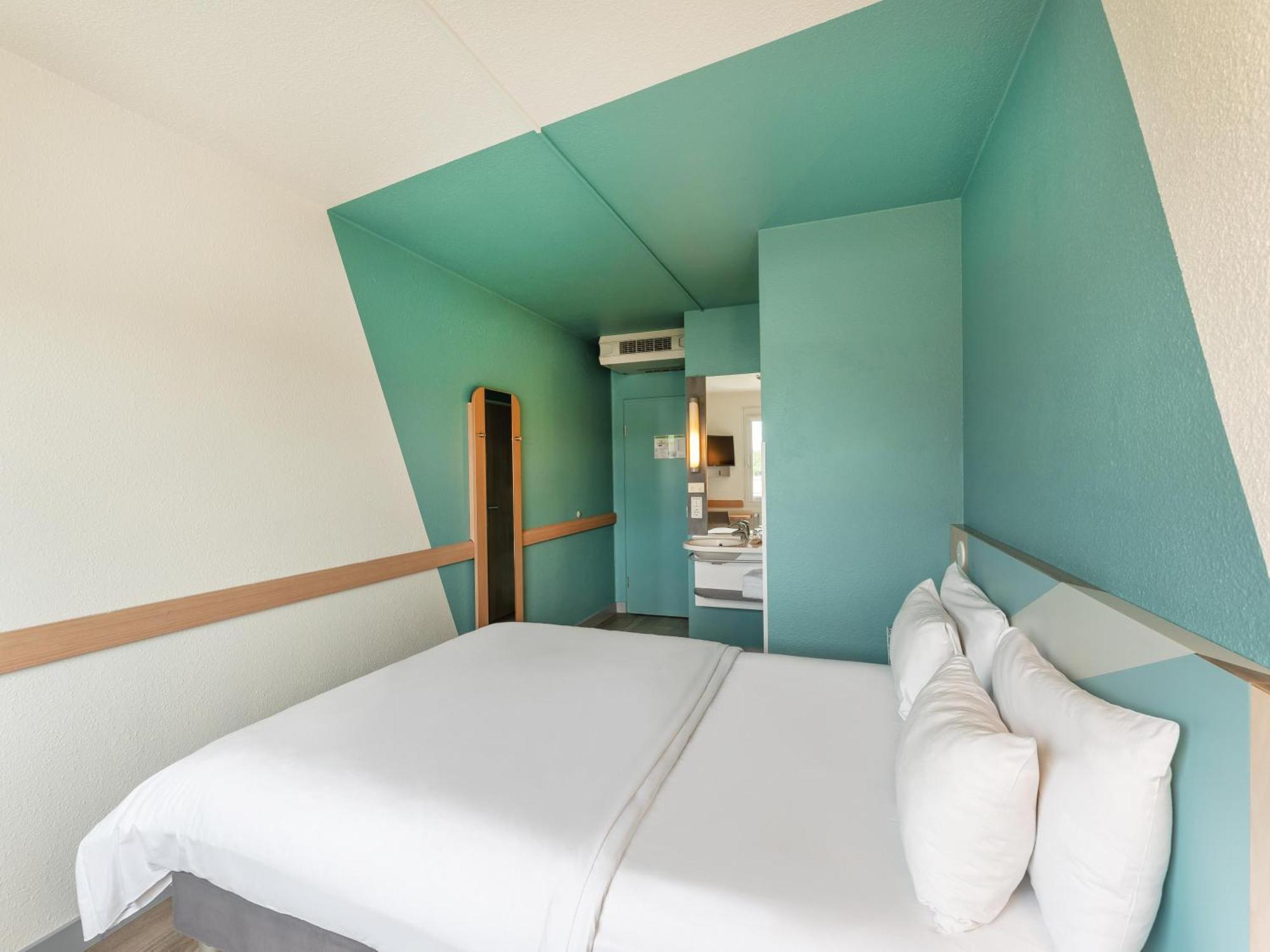B&B Hotel Koeln-Porz Bagian luar foto
